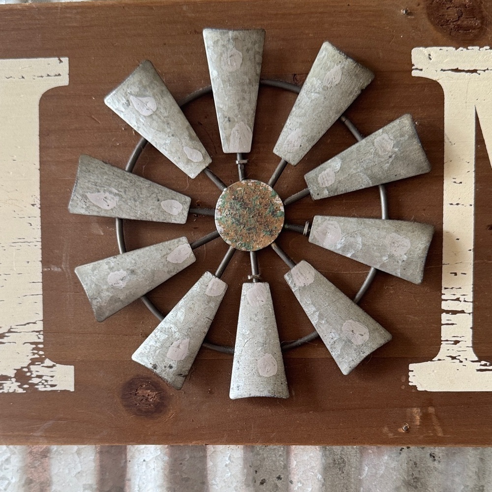 Galvinized Metal & Wood Rustic Brown and Silver 'HOME' Wall Decor NWOT - Picture 2 of 9